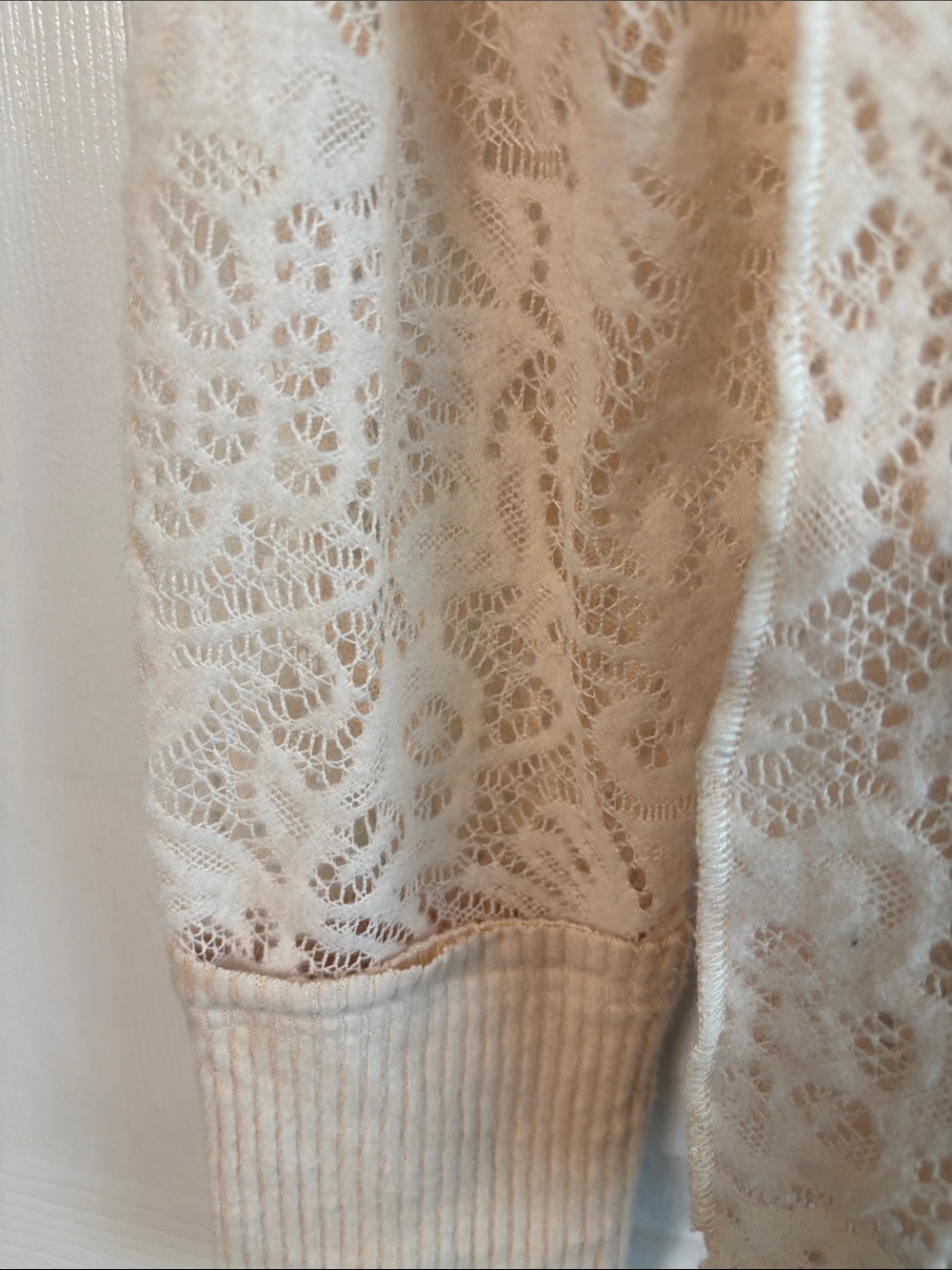 gimmicks by BKE Cream Lace Long-Sleeve Sweatshirt - Picture 6 of 12